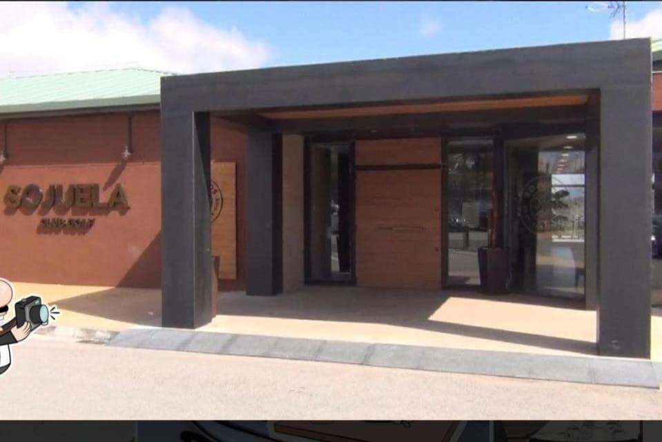 Estancia Con Jardin Entre Golf Y Monte - Cerca Logrono Sojuela Exterior photo
